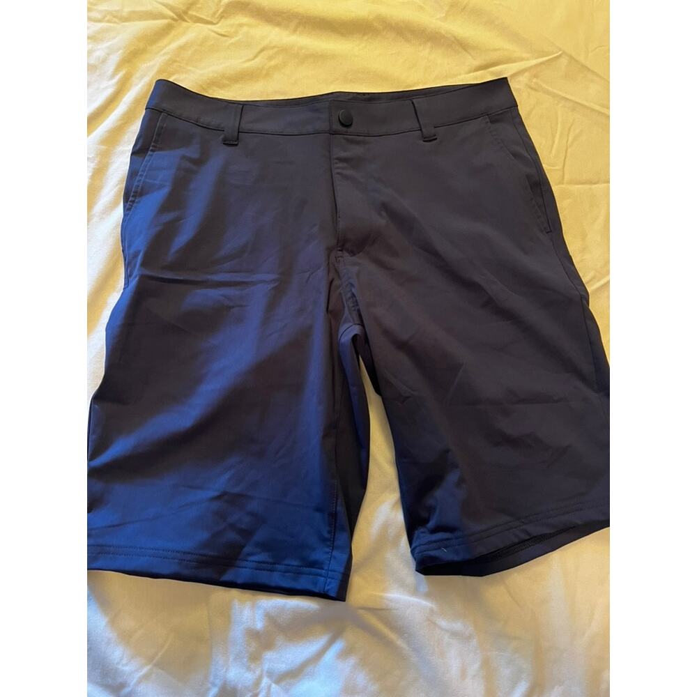 Rhone Commuter 11" Shorts Size 32
